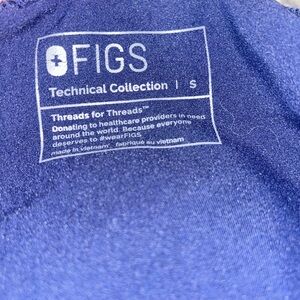 Figs Technical Collection Top in Deep Blue